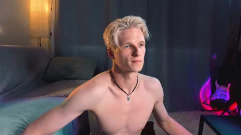 Snapshot of jack_frozt chatting on July 22, 2026, 6:11 pm brestonsweet online show from July 22, 2026, 6:11 pm