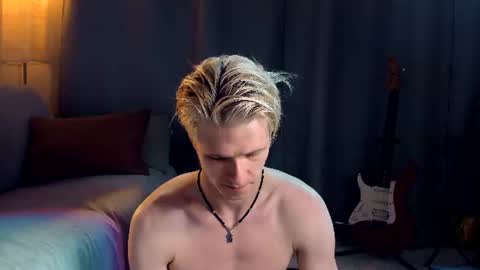 Snapshot of jack_frozt chatting on August 4, 2026, 12:03 am brestonsweet online show from August 4, 2026, 12:03 am