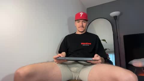 INDEPENDENT MODEL online show from April 3, 2026, 10:57 am