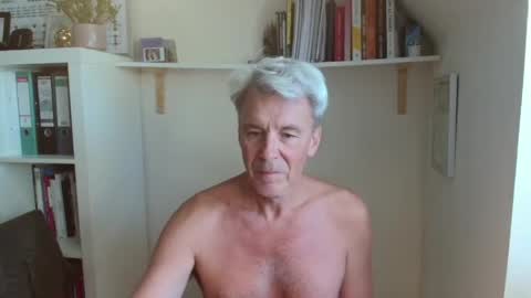 jackblack650 online show from April 24, 2026, 9:12 am