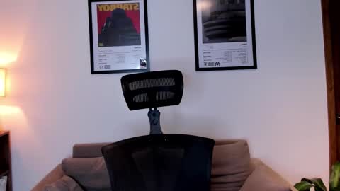 Jack J online show from October 4, 2025, 10:46 am