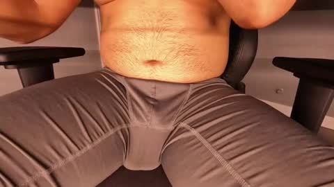 Snapshot of jackenwatch chatting on October 27, 2025, 5:55 am jackenwatch online show from October 27, 2025, 5:55 am