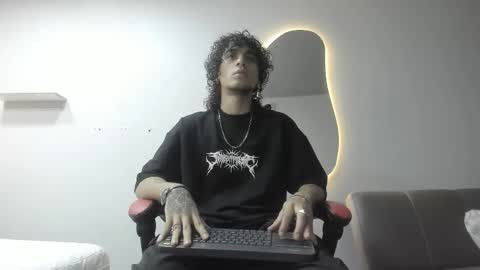 Snapshot of jackestaylor chatting on February 2, 2026, 6:12 am Jackes Taylor online show from February 2, 2026, 6:12 am