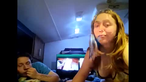 jackie20032005 online show from April 21, 2026, 2:51 am