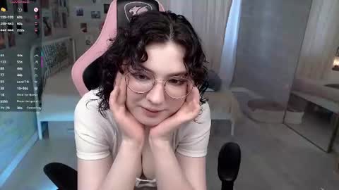 Snapshot of jackieapplepie chatting on July 9, 2026, 7:45 am JackieApplePie online show from July 9, 2026, 7:45 am