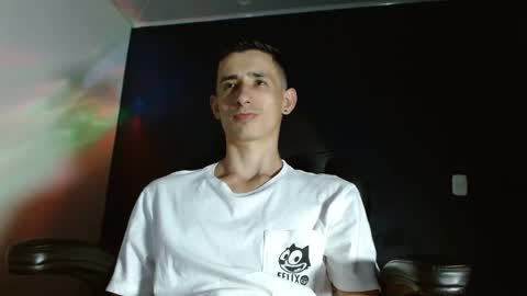 Snapshot of jackk_ho chatting on February 18, 2025, 4:26 am Jack online show from February 18, 2025, 4:26 am