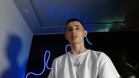 Snapshot of jackk_ho chatting on March 4, 2025, 5:11 am Jack online show from March 4, 2025, 5:11 am