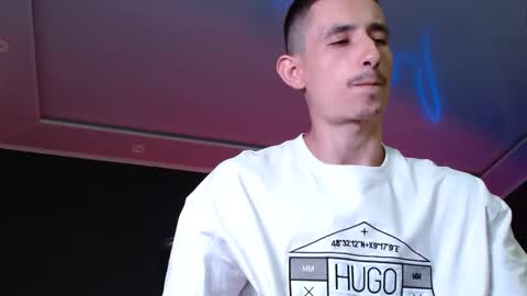 Snapshot of jackk_ho chatting on September 20, 2025, 6:31 pm Jack online show from September 20, 2025, 6:31 pm