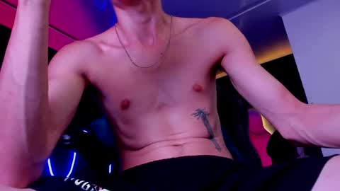 Snapshot of jackk_ho chatting on October 19, 2025, 6:25 am Jack online show from October 19, 2025, 6:25 am