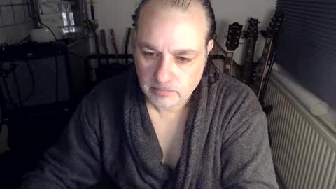 Jack independent model  online show from March 15, 2026, 10:27 pm