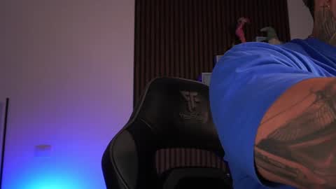 JC online show from February 5, 2025, 9:29 pm