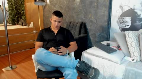 Jackson Bell online show from January 27, 2025, 4:22 pm