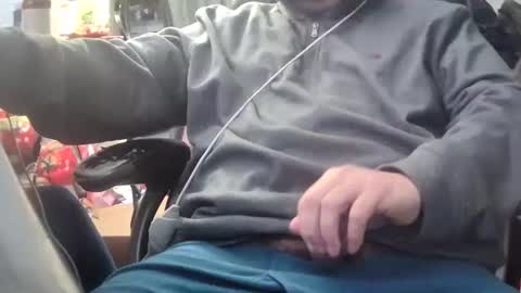 jacksonp41 online show from December 8, 2024, 4:28 pm