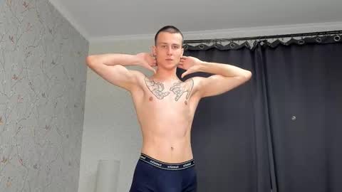 Nikolay online show from November 30, 2025, 6:56 pm