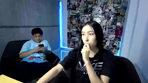 jackyrosee2323 online show from September 18, 2025, 2:35 am