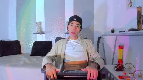 Snapshot of jacob_blackwell chatting on October 30, 2025, 7:36 pm jacob_blackwell online show from October 30, 2025, 7:36 pm