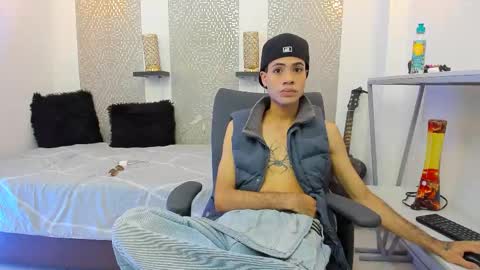 Snapshot of jacob_blackwell chatting on November 2, 2025, 7:38 pm jacob_blackwell online show from November 2, 2025, 7:38 pm