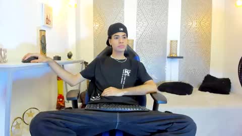 Snapshot of jacob_blackwell chatting on November 15, 2025, 7:32 pm jacob_blackwell online show from November 15, 2025, 7:32 pm