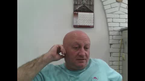 jacob_bron online show from May 20, 2026, 5:08 pm