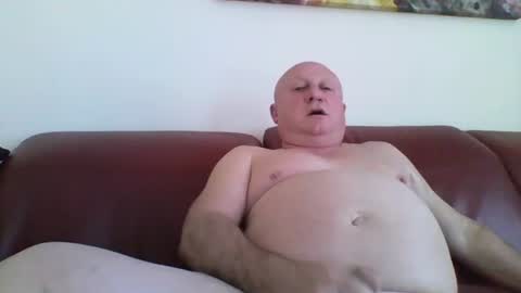 jacob_bron online show from June 7, 2026, 6:44 pm