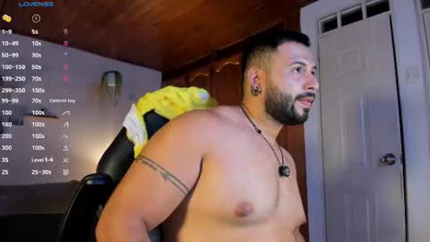 Snapshot of jacob_cruz_ chatting on August 8, 2026, 1:30 am Jacob Stevens Cruz online show from August 8, 2026, 1:30 am
