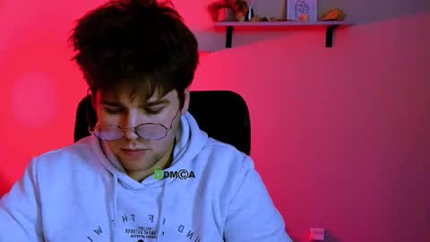 Snapshot of jacob_dark_ chatting on February 1, 2026, 8:07 pm Jacob online show from February 1, 2026, 8:07 pm