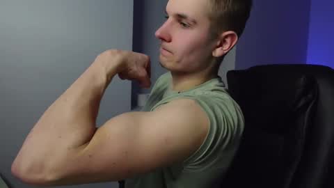 JACOB DEVON online show from February 4, 2026, 6:14 pm