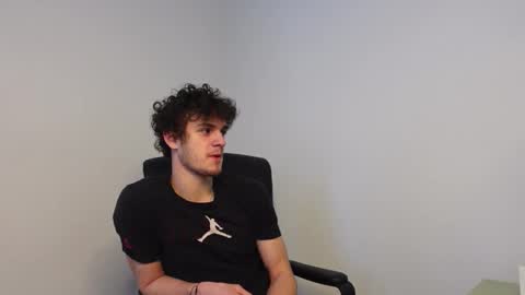 JACOB DEVON online show from February 25, 2026, 7:40 am