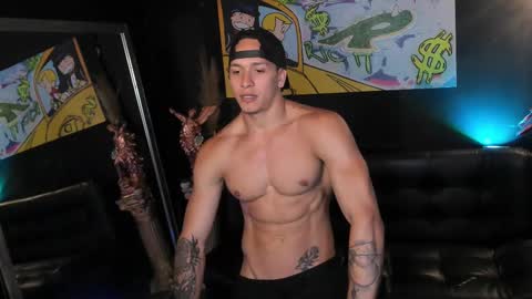 JACOB JAMES online show from September 18, 2025, 5:48 pm