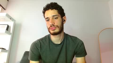 JACOB  ROBIN online show from September 13, 2025, 3:01 pm