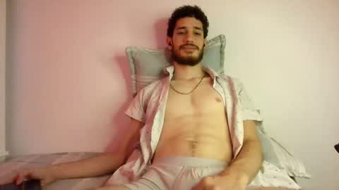 JACOB  ROBIN online show from October 24, 2025, 4:36 pm