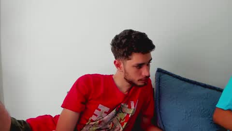 JACOB  ROBIN online show from June 17, 2026, 6:09 pm