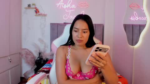 Snapshot of jacobss_gh chatting on June 6, 2026, 7:40 pm JACOBSS online show from June 6, 2026, 7:40 pm