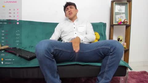 jacobo online show from March 11, 2025, 10:53 pm