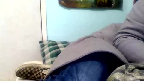 vincentlove online show from January 19, 2025, 10:39 am