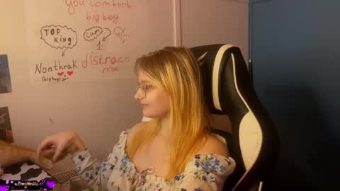 jacywinslat online show from February 23, 2025, 10:31 pm