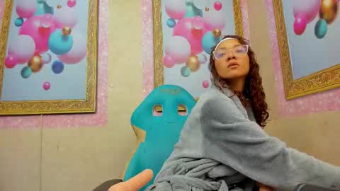 Jadde Greyy  online show from February 25, 2026, 2:43 am