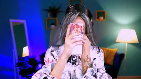 jade_castle online show from November 1, 2025, 3:19 am