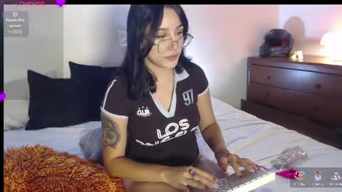 Snapshot of jade_evergreen_99 chatting on July 10, 2026, 8:11 pm jade_evergreen_99 online show from July 10, 2026, 8:11 pm