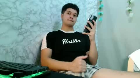 jade_halo online show from April 19, 2026, 6:10 pm