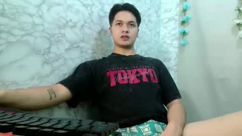 Snapshot of jade_halo chatting on May 10, 2026, 12:43 pm jade_halo online show from May 10, 2026, 12:43 pm