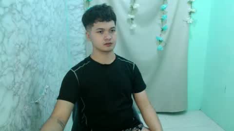 Snapshot of jade_halo chatting on May 18, 2026, 1:06 pm jade_halo online show from May 18, 2026, 1:06 pm