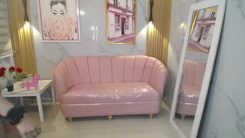 Jade  online show from October 16, 2025, 4:13 am