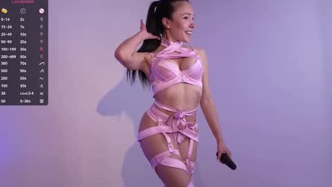 Jade Paris online show from February 6, 2026, 7:39 pm