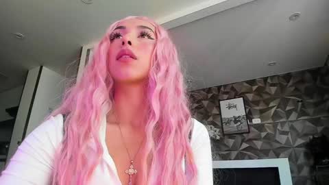 Jade  independent model online show from January 18, 2025, 2:33 pm