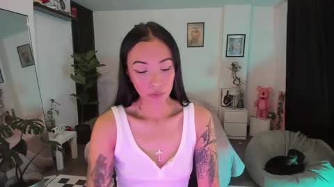 Snapshot of jade_porn chatting on April 27, 2026, 12:14 pm Jade independent model online show from April 27, 2026, 12:14 pm
