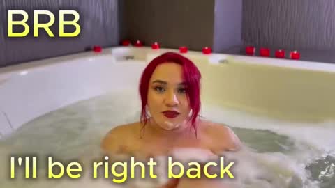 jade swet online show from March 12, 2025, 3:07 pm