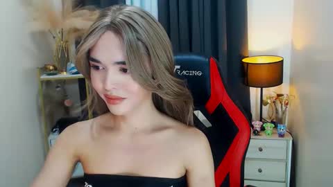 Snapshot of jade_the_vergin02 chatting on November 9, 2025, 10:30 pm Adriana online show from November 9, 2025, 10:30 pm