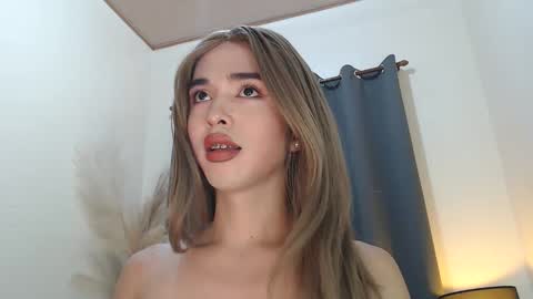 Snapshot of jade_the_vergin02 chatting on February 6, 2026, 10:29 am Adriana online show from February 6, 2026, 10:29 am