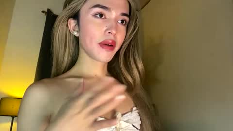 Snapshot of jade_the_vergin02 chatting on February 6, 2026, 10:57 pm Adriana online show from February 6, 2026, 10:57 pm